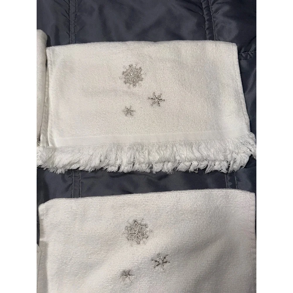 Vintage Christmas Hand Towel Set 5pc White Embroidered Angel Let It Snow Fringe
